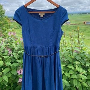 Lindy Bop Medium navy blue dress